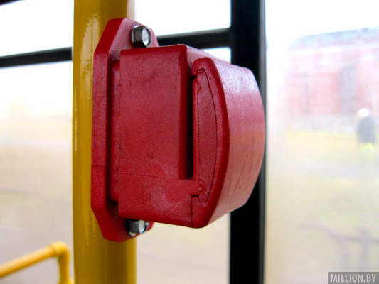 Гродненские школьники могут ездить в общественном транспорте бесплатно