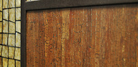 Дверь в профиле из кожзама. Отделочные материалы: дерево корицы, натуральная морская раковина цвета «золотой антик». Ручная работа