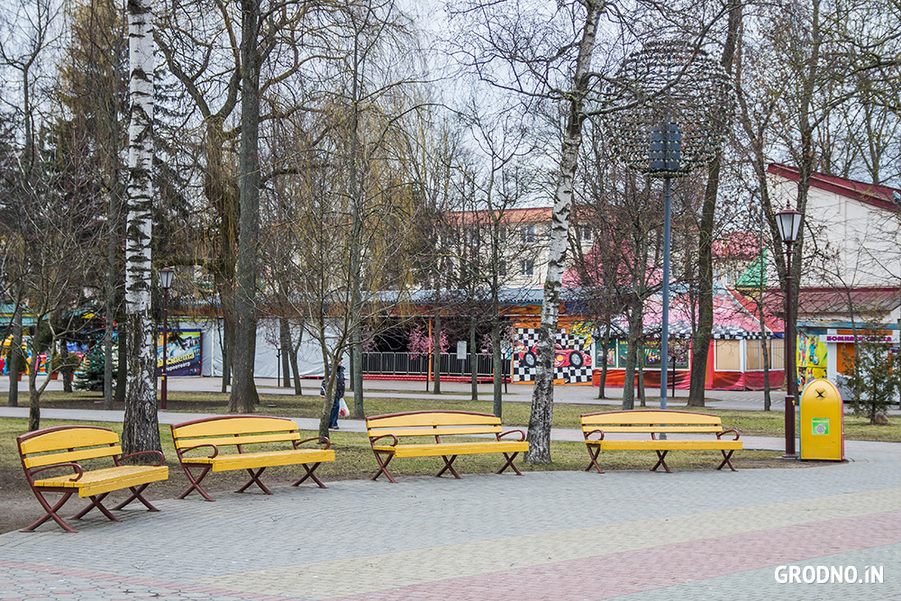 Парк жилибера гродно. Парк Жилибера. Гродно парк. Парк Жилибера достопримечательности Гродно. Парк имени Жилибера.