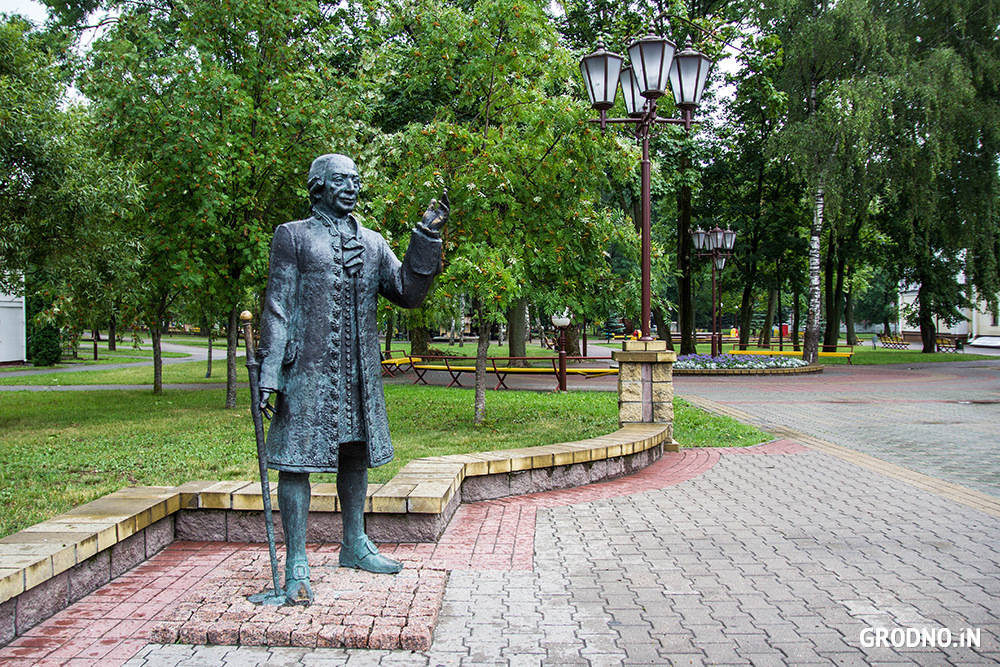 Памятник архитектуры в пригороде французской