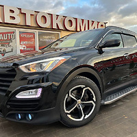 Hyundai Santa FE 2015 года выпуска. Цена — 65000 руб. ($19599)